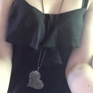 Black sparking heart long necklace